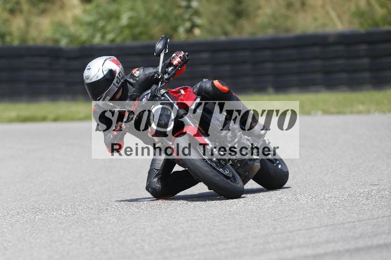 /27 12.06.2025 Ducati Schweiz Trackday Warmup  ADR/gelb-jeaune/ohne